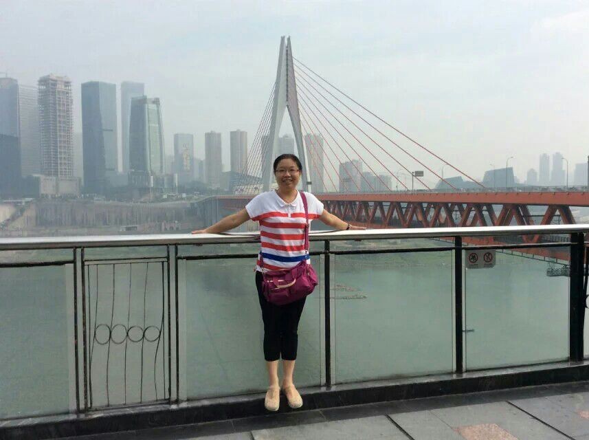 姬玉荣生活照.jpg 姬玉荣生活照.jpg