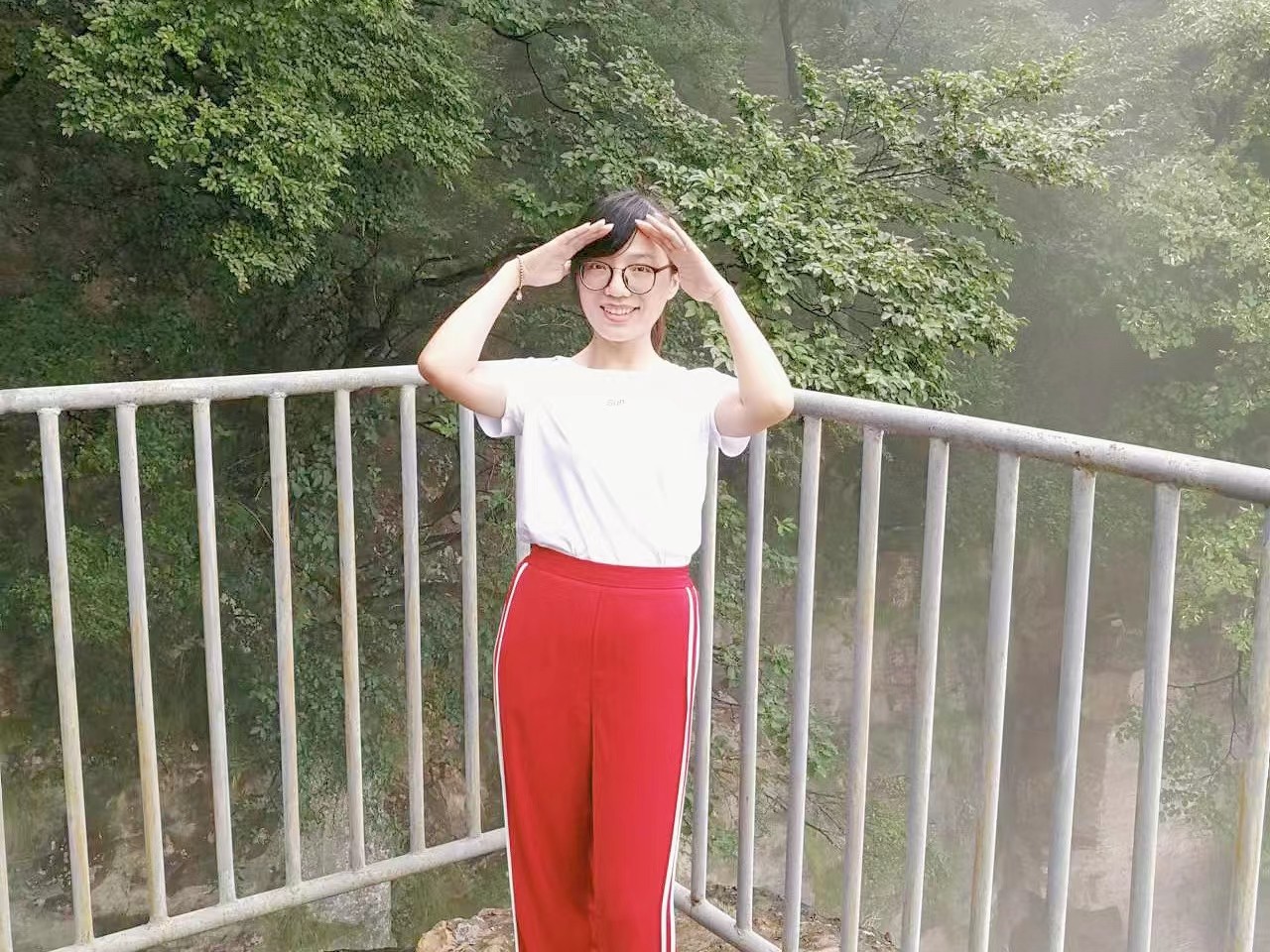 陈静生活照.jpg 陈静生活照.jpg